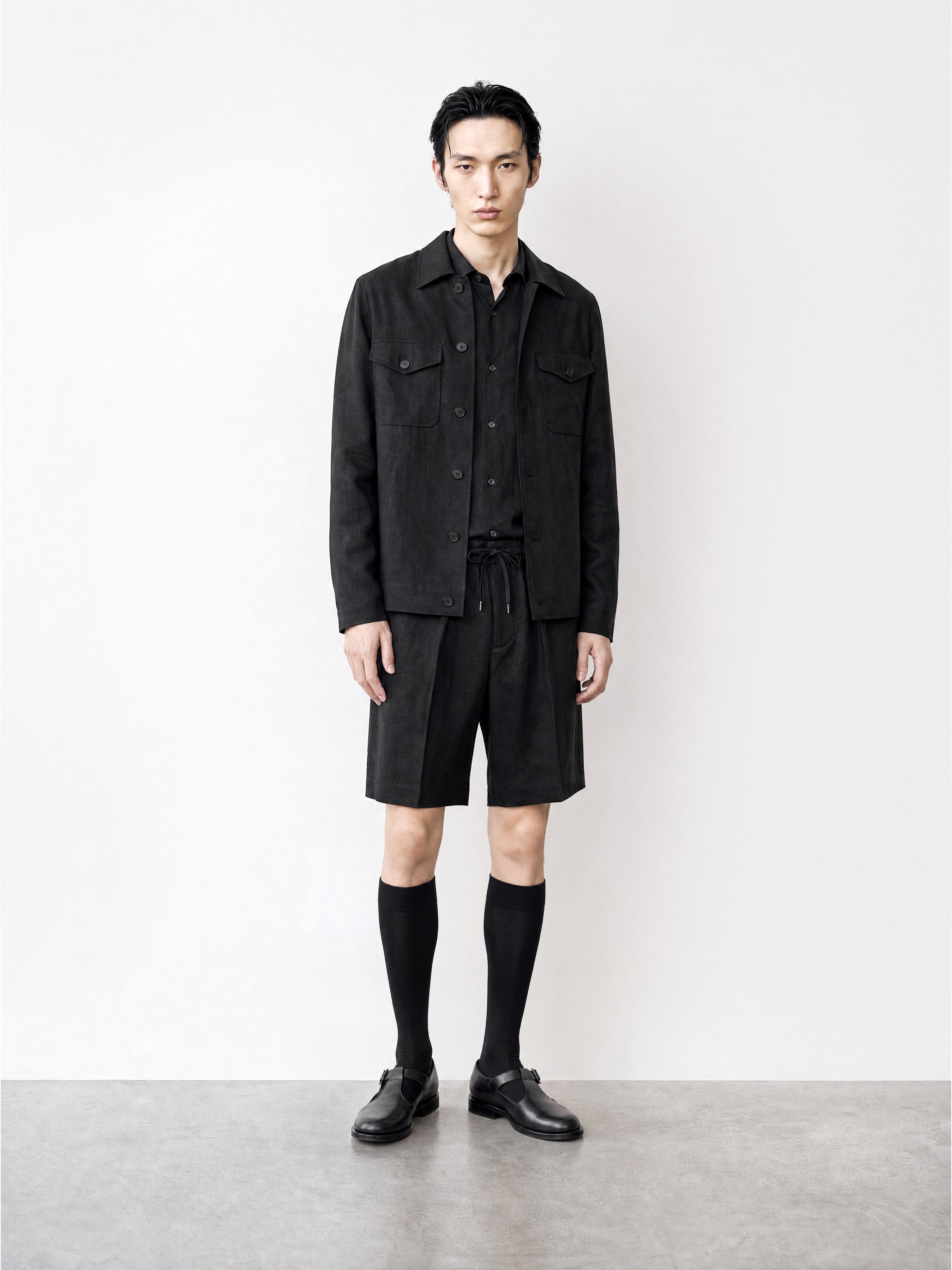 Officers JKT Black Linen