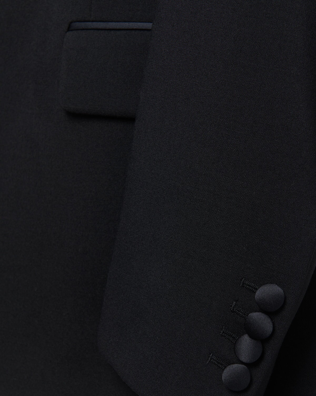 Kilgour Savile Row Tailoring SB1 KG Single Breasted Midnight Dinner Suit